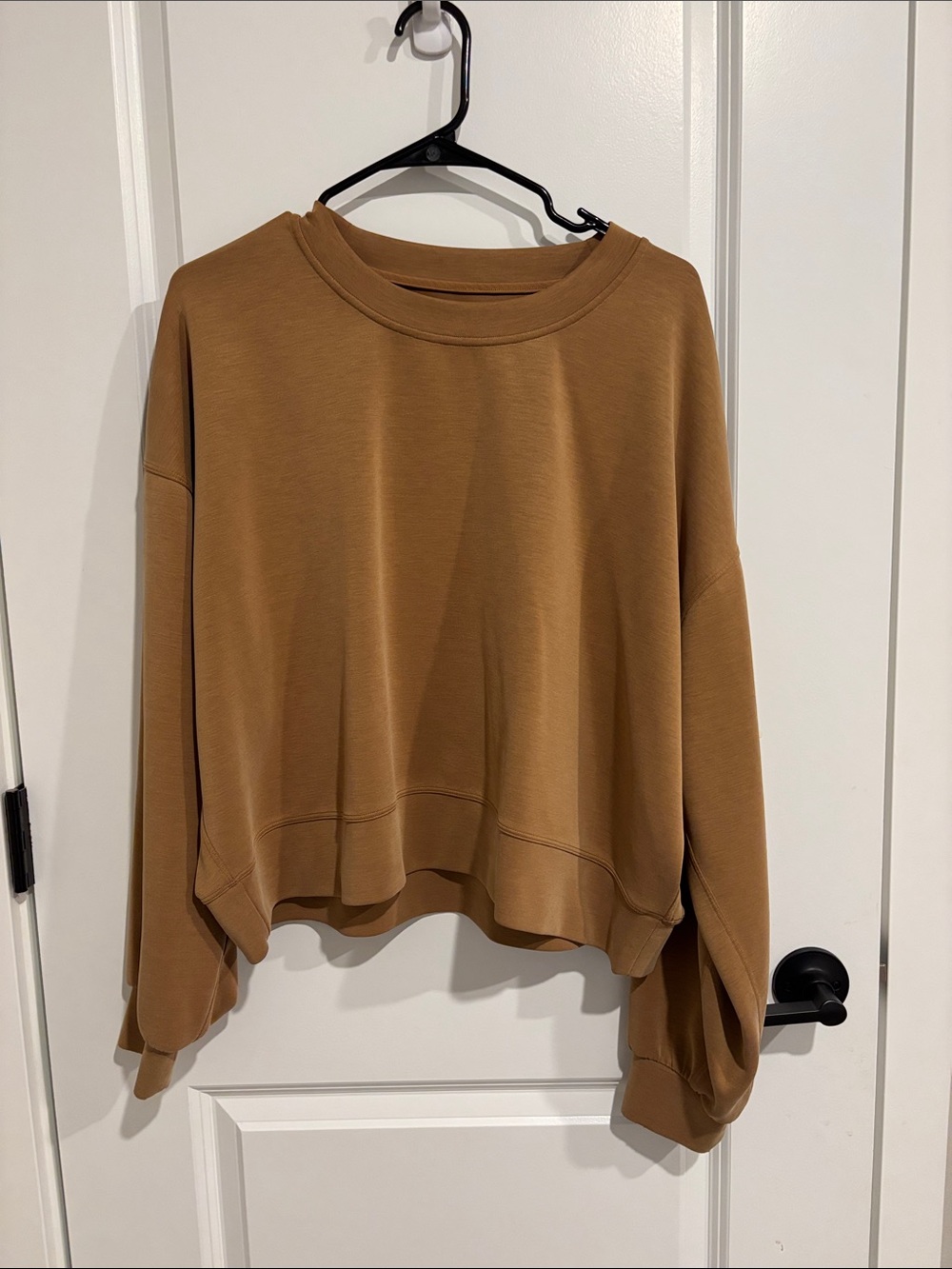 lululemon athletica Cropped Crewneck Sweatshirt in Camel Brown